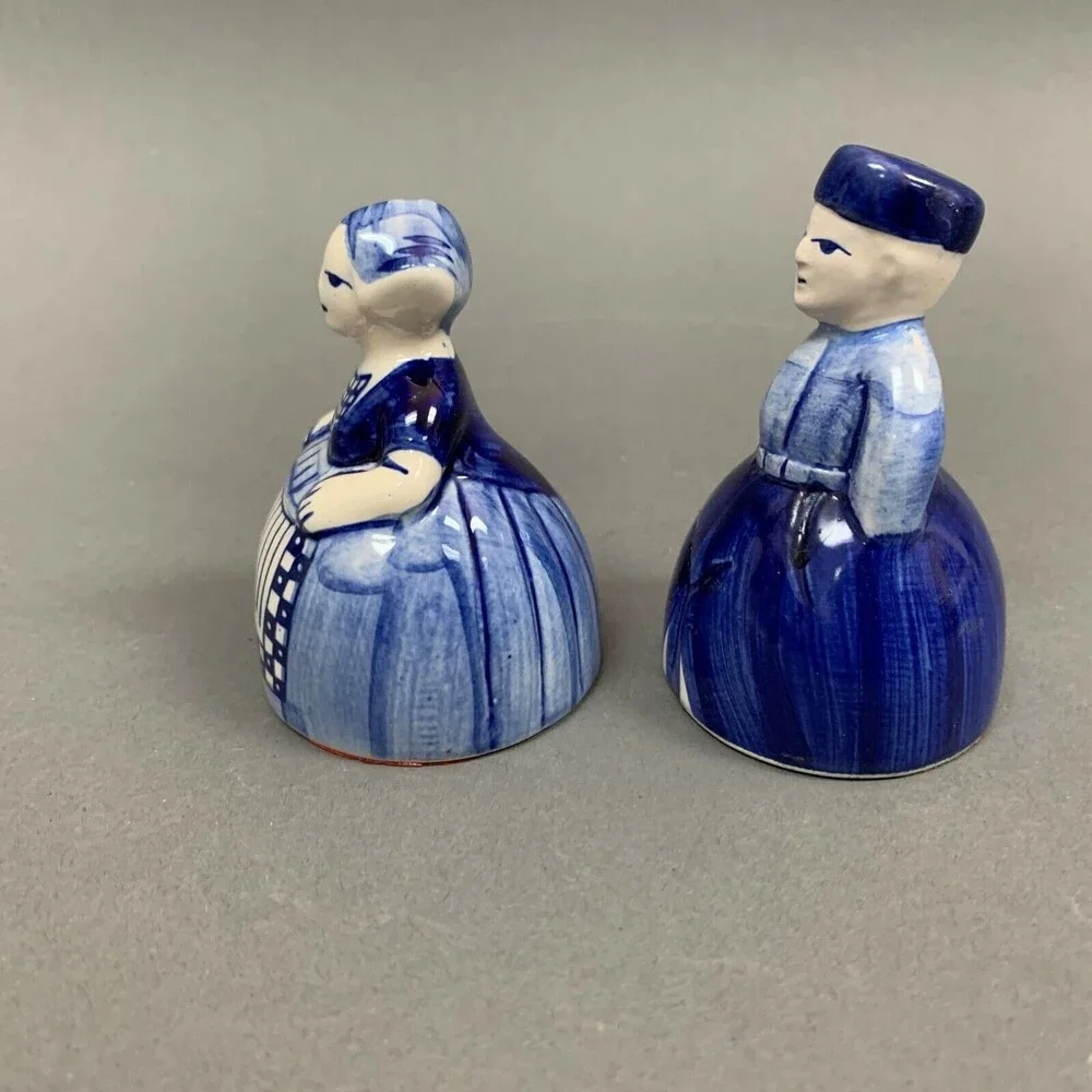 Delftware Elesva Dutch Holland Boy Girl Man Woman Salt Pepper Shakers Blue White